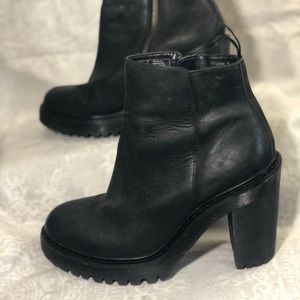 Dr. Martens Women's Magdalena Ankle Bootie